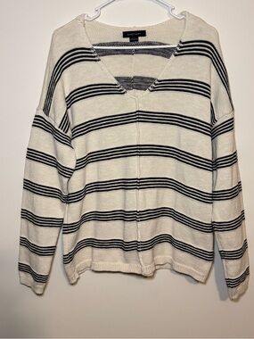 Sanctuary Cream and Black Striped Cotton V-Neck Pullover